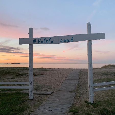 Puhkekeskus Valkla Rand- Simple Accomodation Buitenkant foto